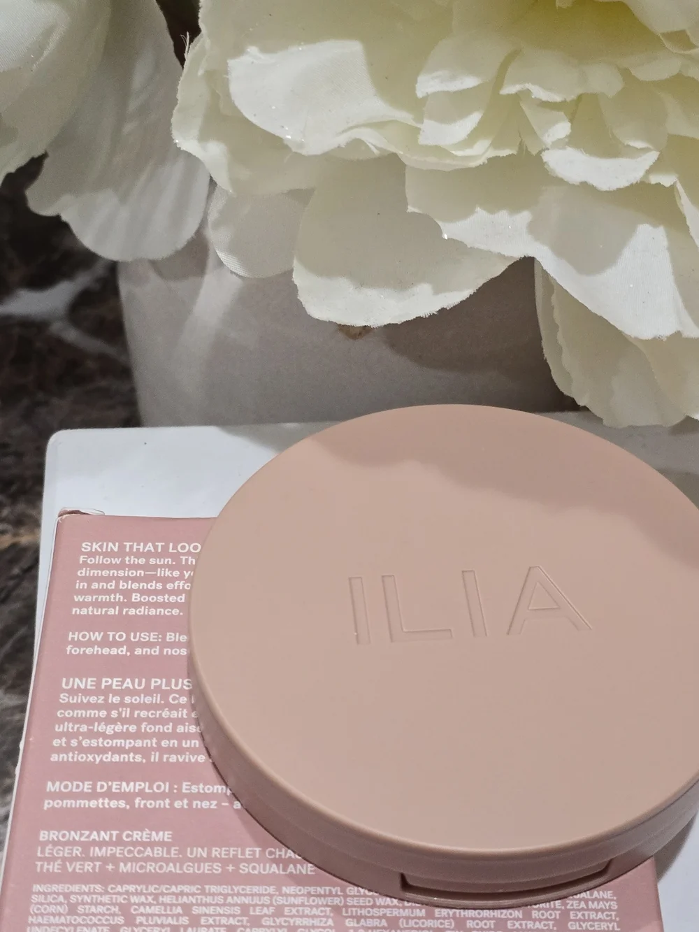 Ilia Sunshift Cream Bronzer In Eclipse